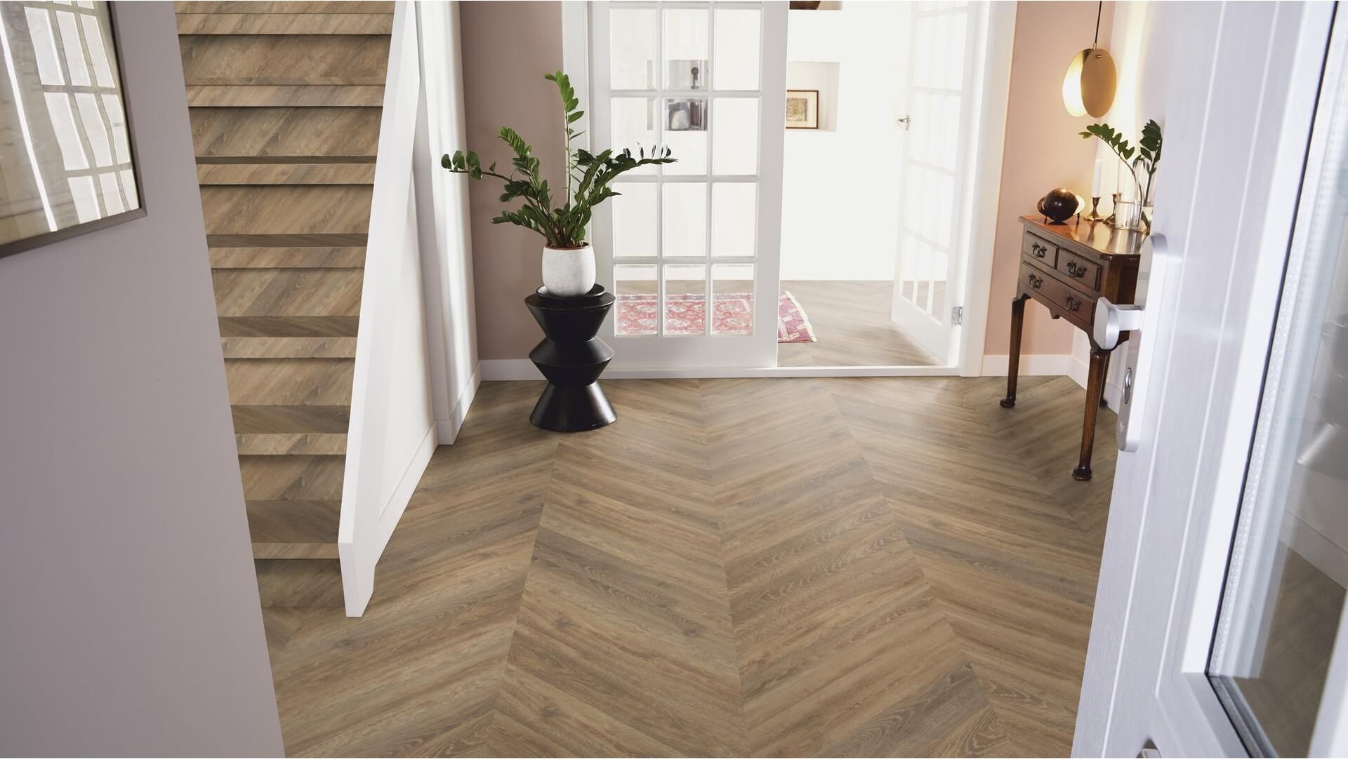 Parva Chevron Calabria 42213 PVC Hongaarse Punt vloer mFLOR 3 Parva Chevron Apulia 42215 PVC Hongaarse Punt vloer mFLOR hal