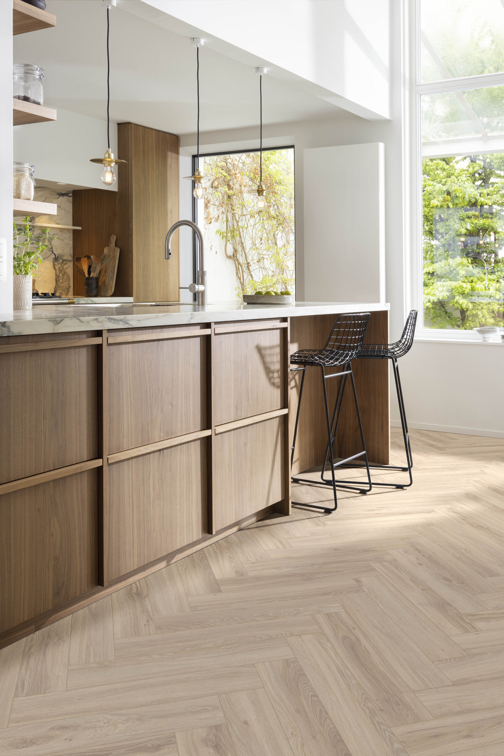 Blackjack Oak 22210 - Moduleo LayRed 2 Blackjack Oak 22210 - Moduleo LayRed - Afbeelding 2